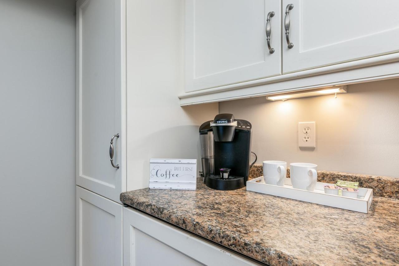 Beautiful Private Oasis - On The River'S Edge Kennebunk Εξωτερικό φωτογραφία